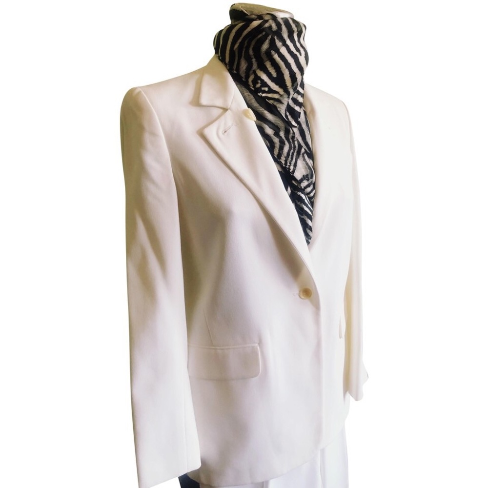 BCBG MaxAzria White Pant Suit